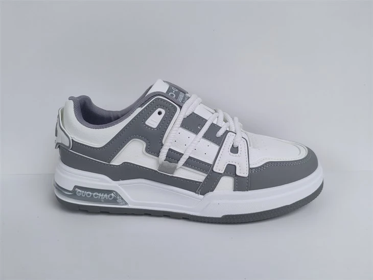 Men's Multi White Sneaker